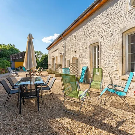 Du Vigneron 펜션 *